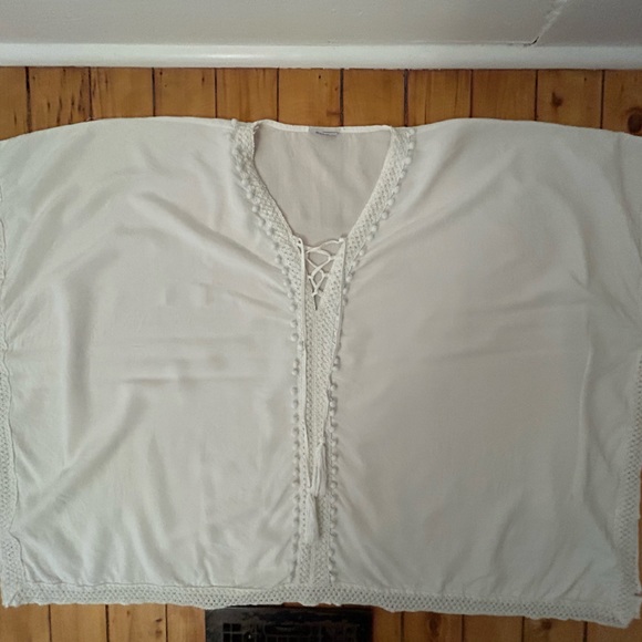 Bindya New York Tunic - Picture 3 of 5
